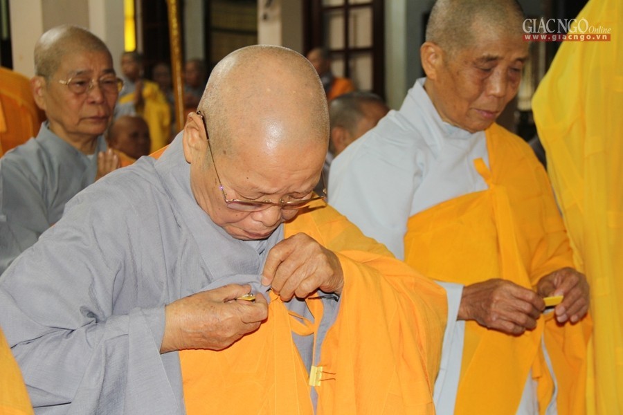 TT-Huế: Lễ nhập kim quan NT.Thích nữ Diệu Tấn ảnh 15 23.jpg