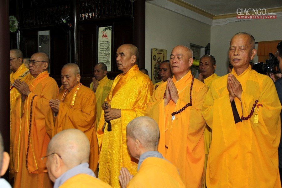 TT-Huế: Lễ nhập kim quan NT.Thích nữ Diệu Tấn ảnh 5 3.jpg