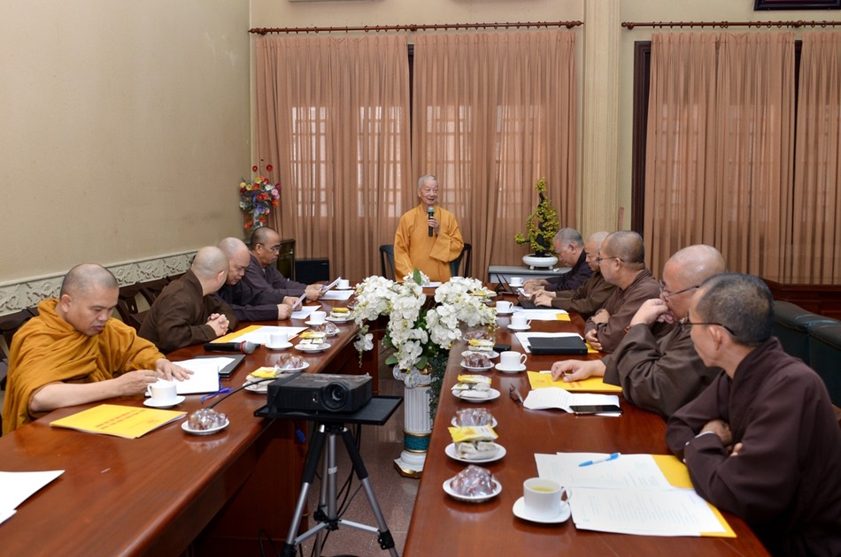 Hop HĐĐH học viện (2).JPG