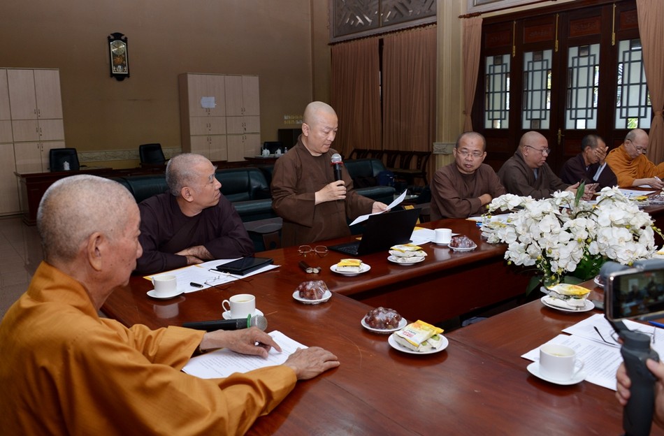 Hop HĐĐH học viện (6).JPG