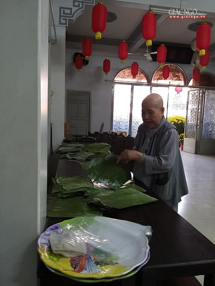 Hồn quê trong chùa phố ảnh 2 a honque 10.jpg