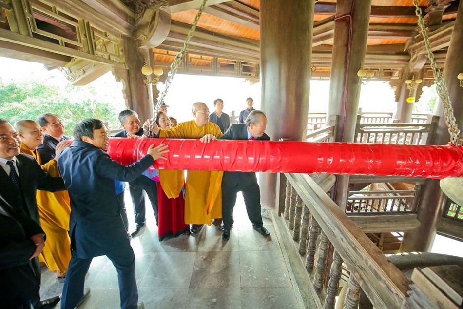 Ông Trương Hòa Bình dự lễ khai hội xuân chùa Bái Đính ảnh 6 7.jpg