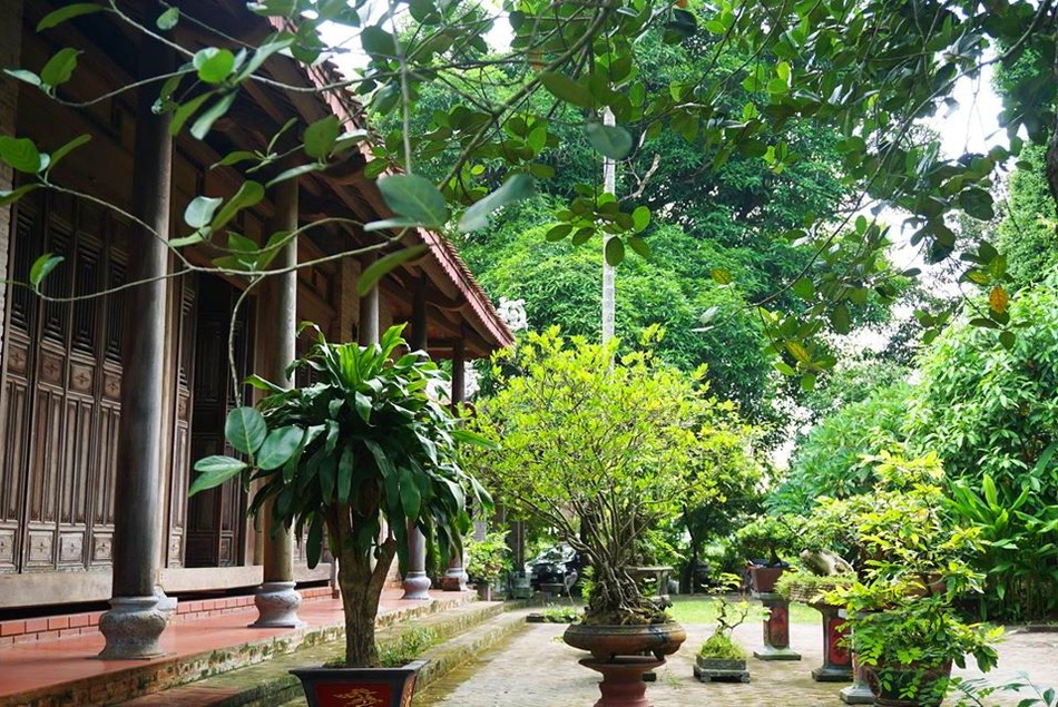 Không gian cổ tự Huế nơi làng quê Bắc Bộ ảnh 5 8.jpg