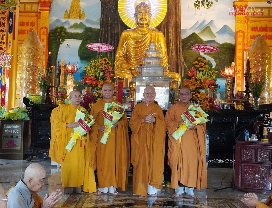 Tăng Ni phòng dịch, chuẩn bị hồ sơ đất tôn giáo ảnh 2 2gv.jpg