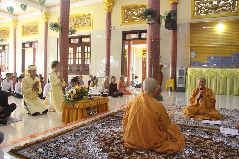 hangthuan.jpg