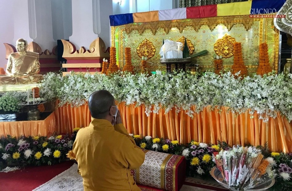 Lao 3.jpg
