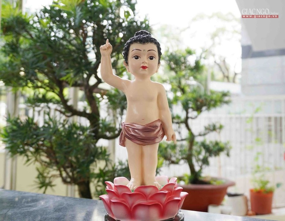 Báo Giác Ngộ tặng tượng Đức Phật đản sinh đến bạn đọc ảnh 1 4tts2.jpg