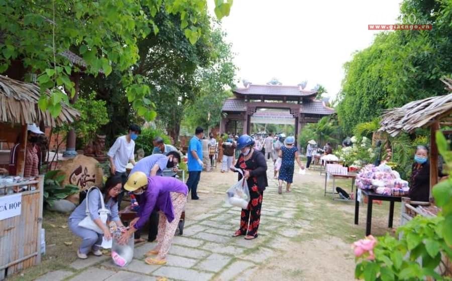 chua khanh long (1).JPG