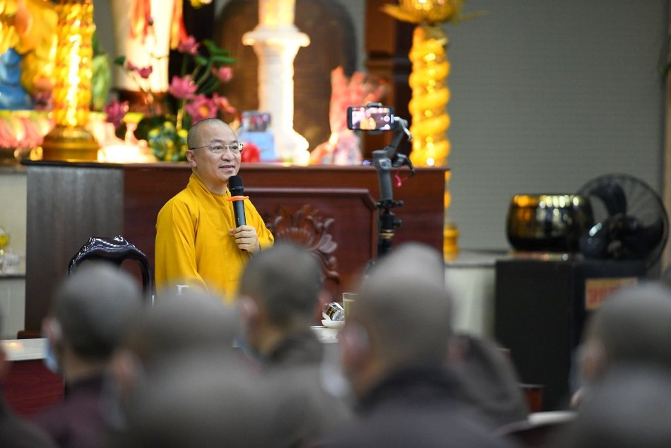 TP.HCM: Tăng Ni sinh Học viện trở lại học nội trú ảnh 3 09.jpg