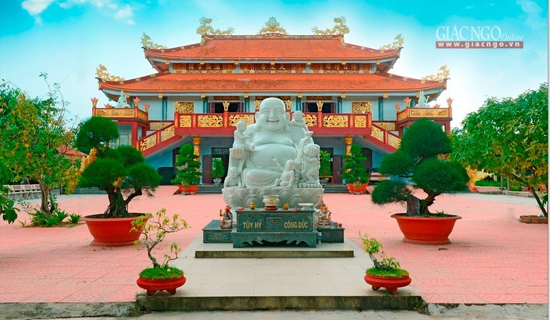 Chua Dai Giac 1.jpg
