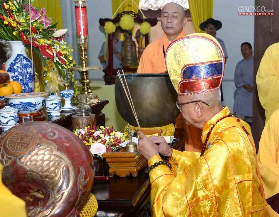 Le chung that HT Phuoc Son- Thien vien Van Hanh (14).jpg