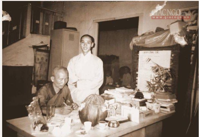 Lời dạy của thầy & những chiếc áo cũ ảnh 5 anh ld 4.jpg