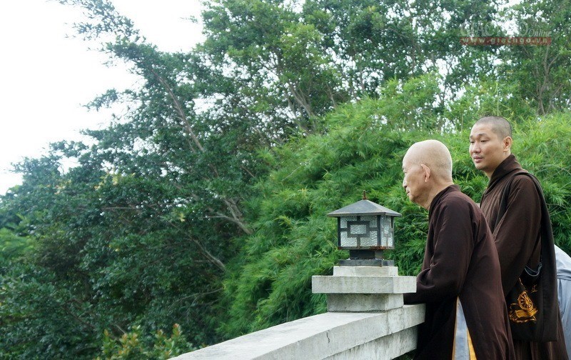 Lời dạy của thầy & những chiếc áo cũ ảnh 6 anh ld 5.jpg