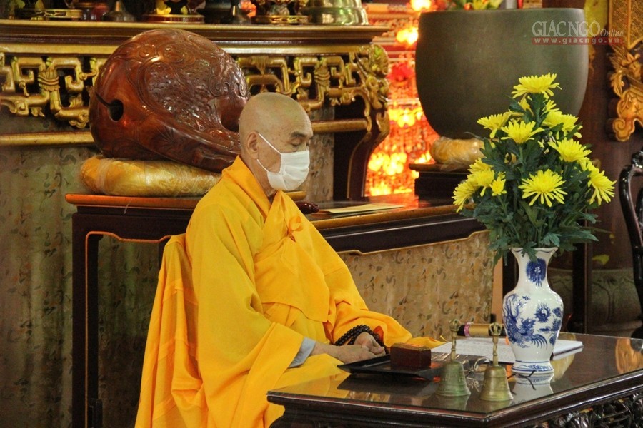 TT-Huế: Chư Tăng tác pháp Tự tứ tại tổ đình Từ Đàm ảnh 5 8.jpg