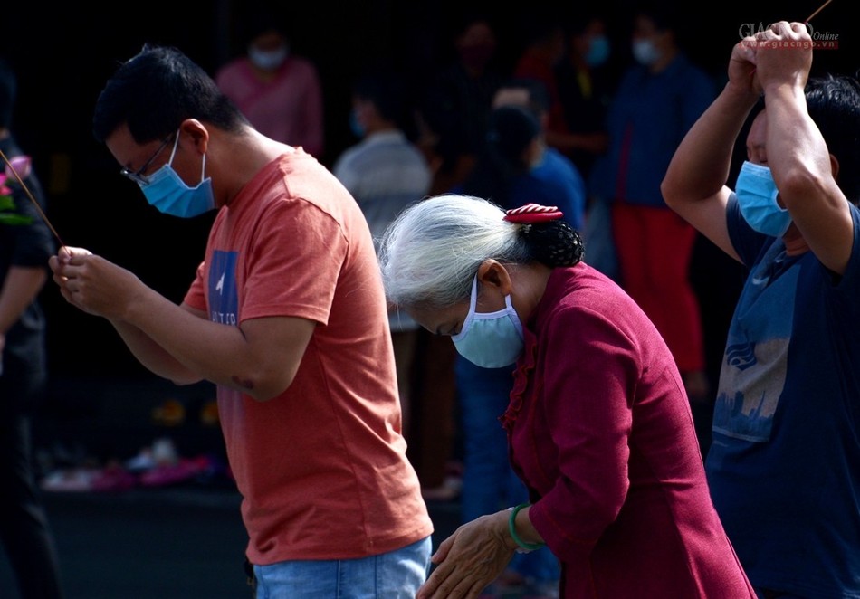 Rằm Vu Lan - Tối 14 - sáng 15 (14).jpg