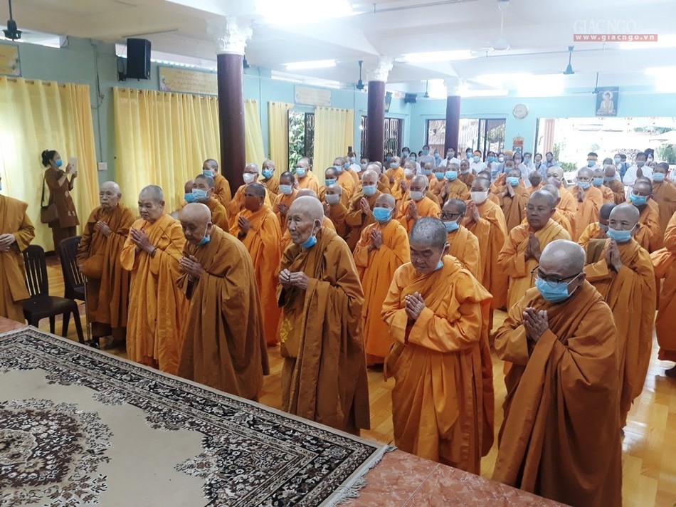 Tưởng niệm Tiểu tường NT.Ngoạt Liên (1924-2019) ảnh 3 H3.jpg