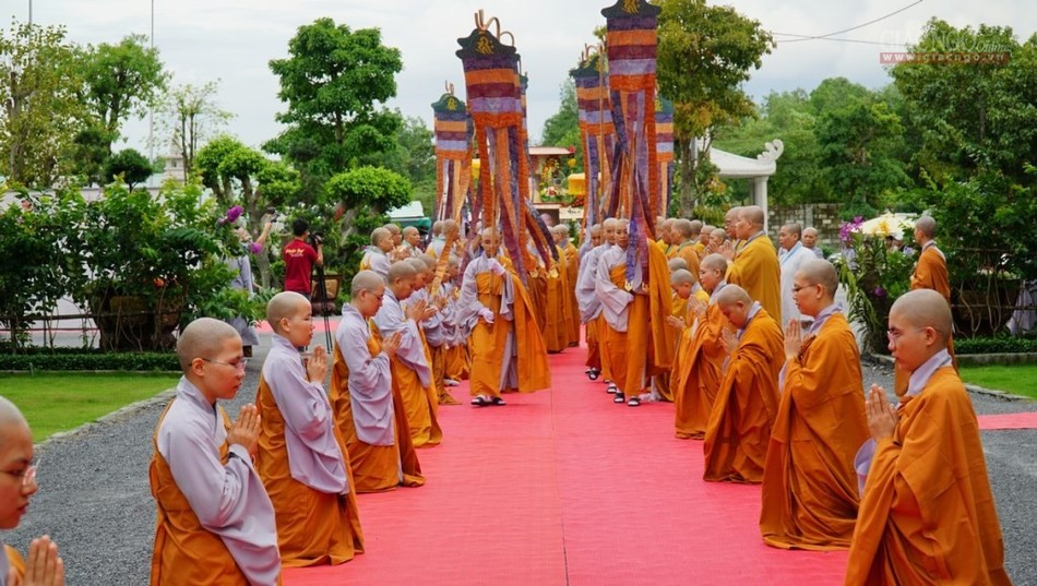1thahtam03.jpg