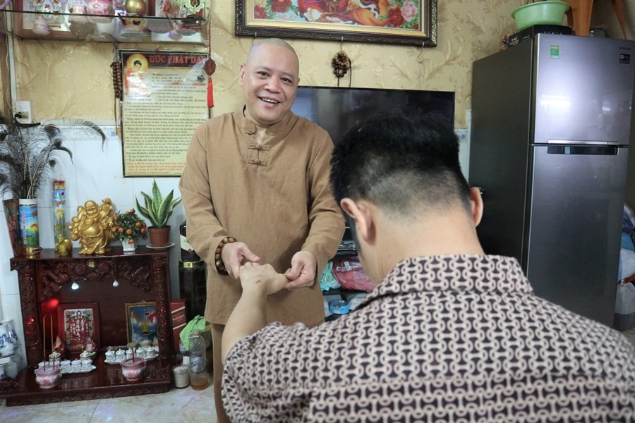 nhanvat3.1.jpg