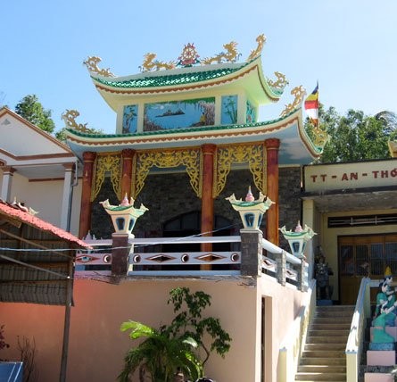 Kiên Giang: Khánh thành chánh điện mới & an vị Phật chùa Sùng Đức ảnh 18 KTCDSD_18.jpg